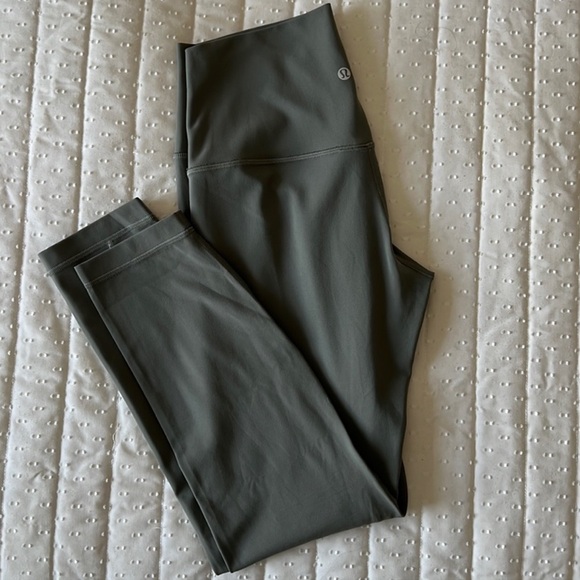 Lululemon align Leggings, size 10 - Picture 1 of 5